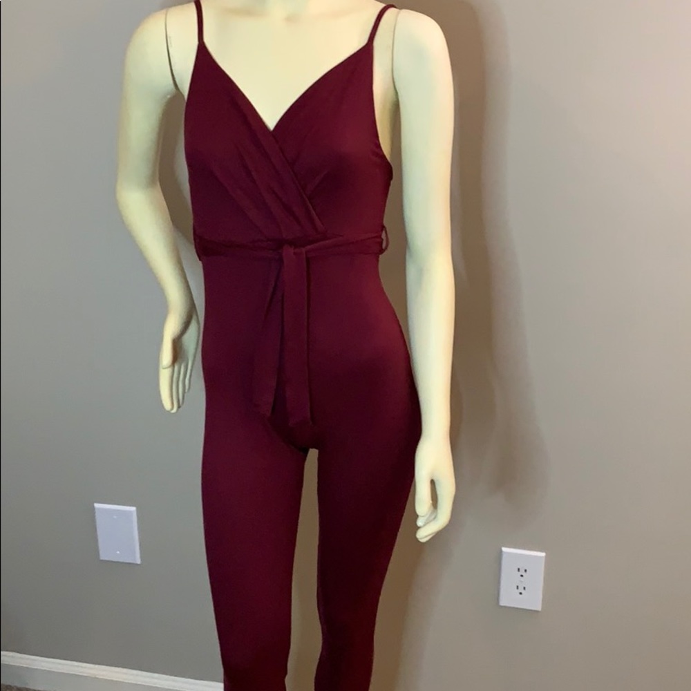 💛Surplice Burgundy Belted Jumpsuit size Med. NWT💛